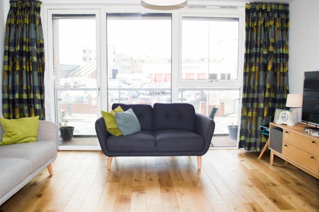 Modern Home By Leith Walk 爱丁堡 外观 照片
