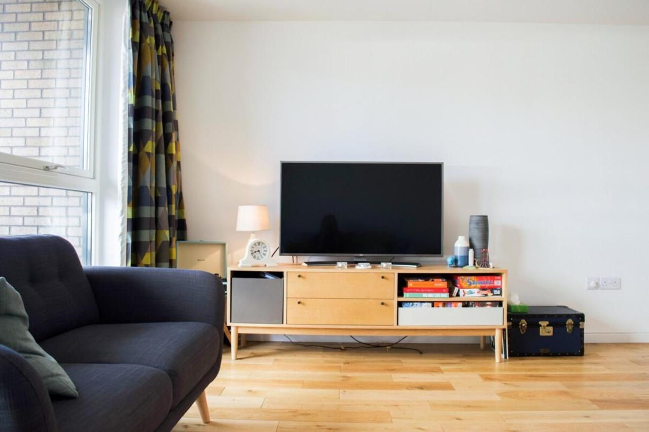 Modern Home By Leith Walk 爱丁堡 外观 照片